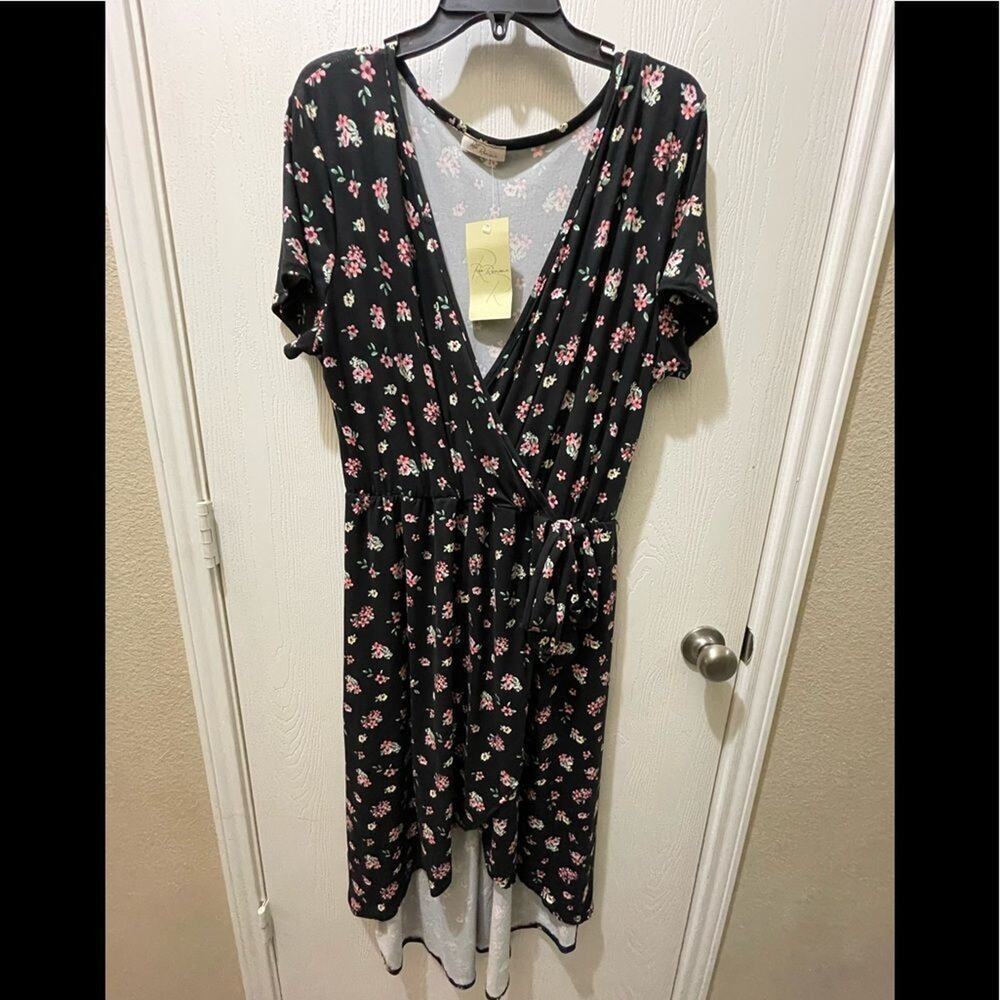 Rae Republic Dress NWT‎